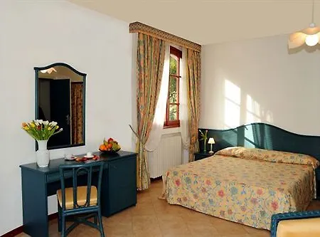 Hotel La Azzurra *